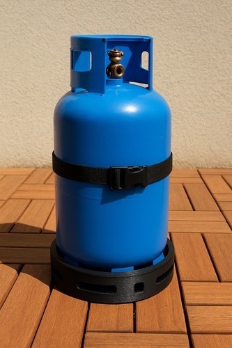 Gas bottle wall bracket - bottle,