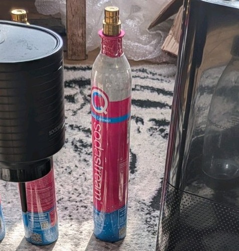 Used and empty - , sodastream